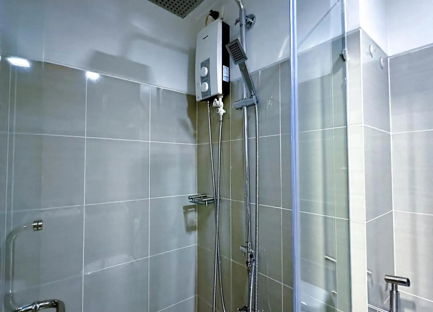 Aparthotel Moa Shore 1 Residence Tower A Pasay Staycation Manila