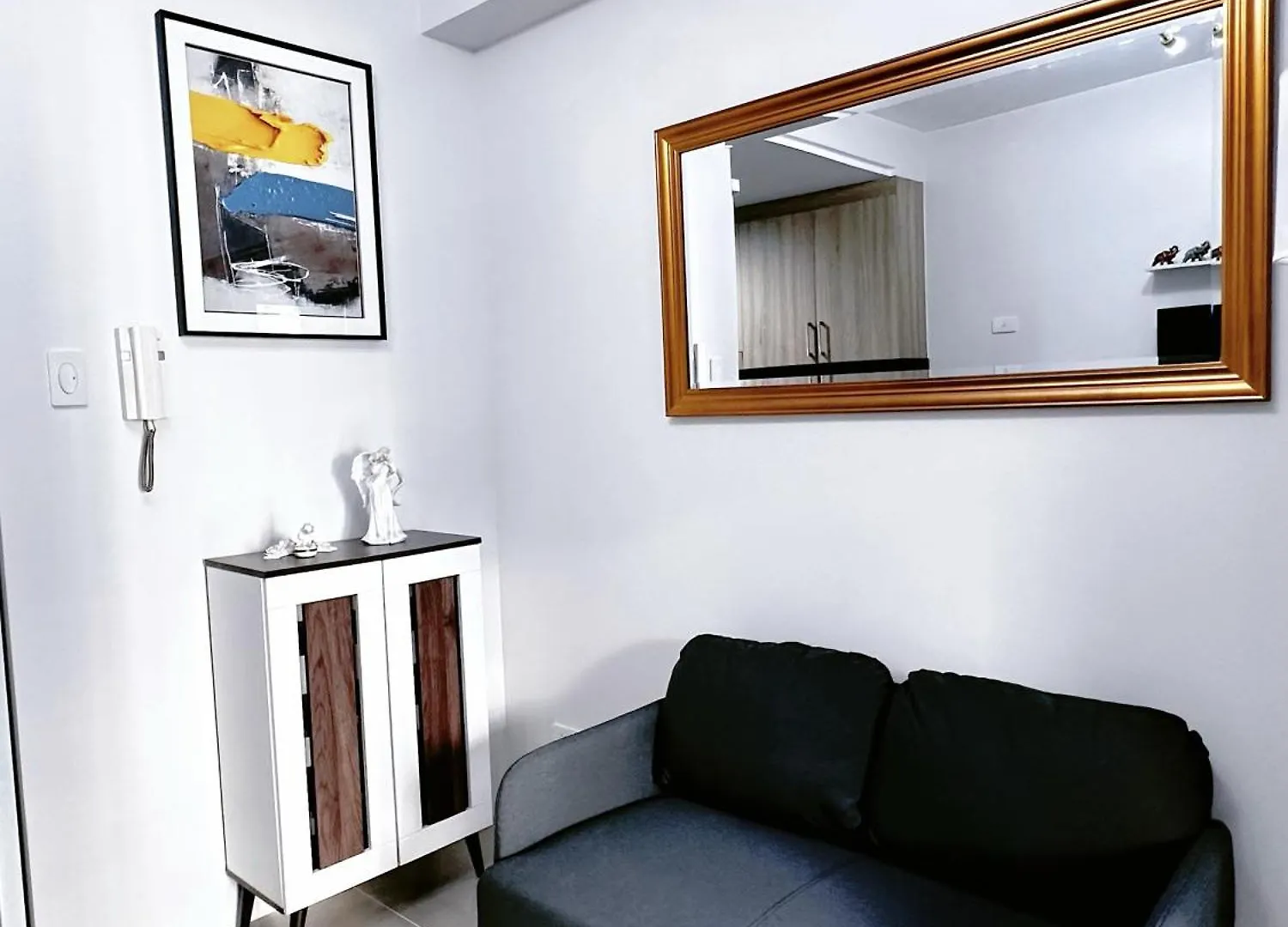 Moa Shore 1 Residence Tower A Pasay Staycation Manila 0*,  Philippines