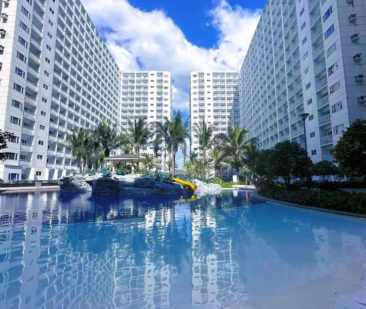 Moa Shore 1 Residence Tower A Pasay Staycation Manila Aparthotel